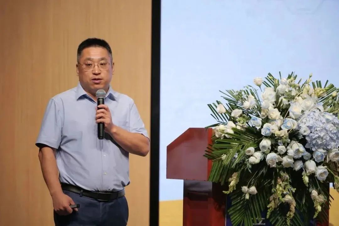 新能源 新动力 新未来|维多利亚老品牌vic股份“动力与能源工业集群”圆桌座谈会顺遂召开 新能源 新动力 新未来|维多利亚老品牌vic股份“动力与能源工业集群”圆桌座谈会顺遂召开